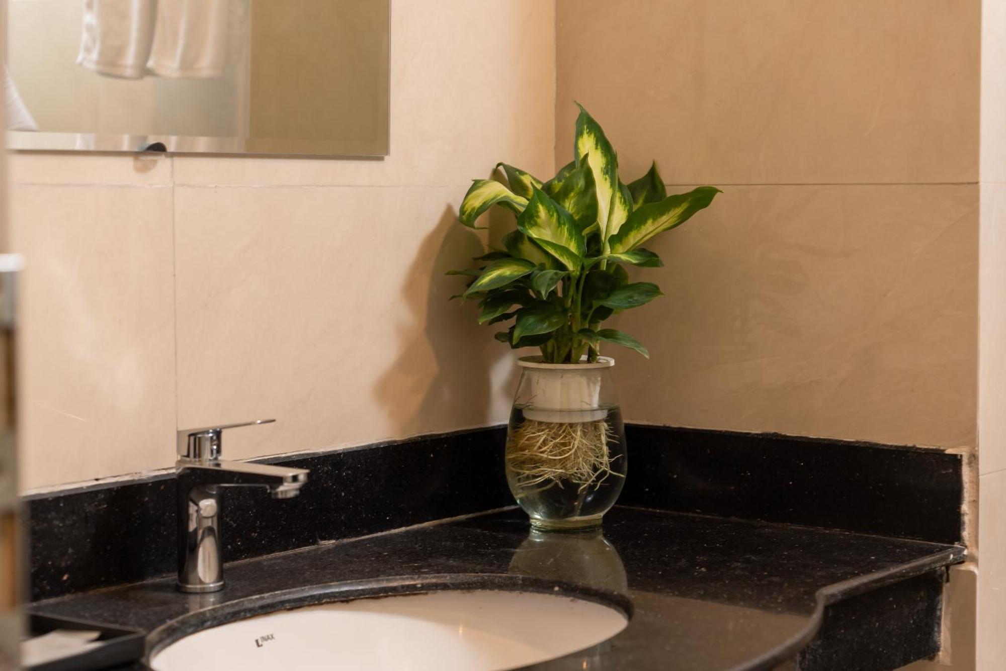 Astoria Hanoi Hotel & Travel Zewnętrze zdjęcie
